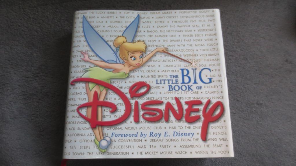 The Little Big Book of Disney, Ophalen of Verzenden, Zo goed als nieuw, Monique Peterson, Plaatjesalbum