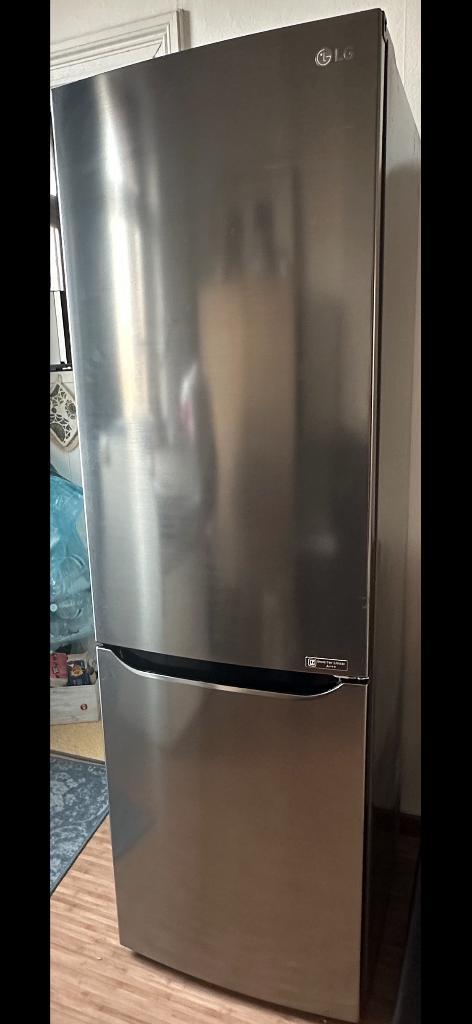 Frigo combiné LG Inverter Linear, 150 tot 200 liter, 60 cm of meer, Zo goed als nieuw, Energieklasse A of zuiniger