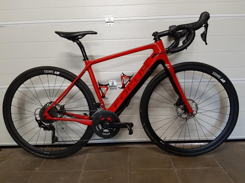 Vélo de route, marque: focus, avec assistance électrique. M, Enlèvement, Comme neuf, Carbone