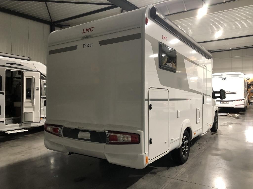 🚐✨ LMC Tracer 690 EL – Automaat - 6m99 - Nieuw🔥, Jusqu'à 4, Réfrigérateur, 6 à 7 mètres, Fiat