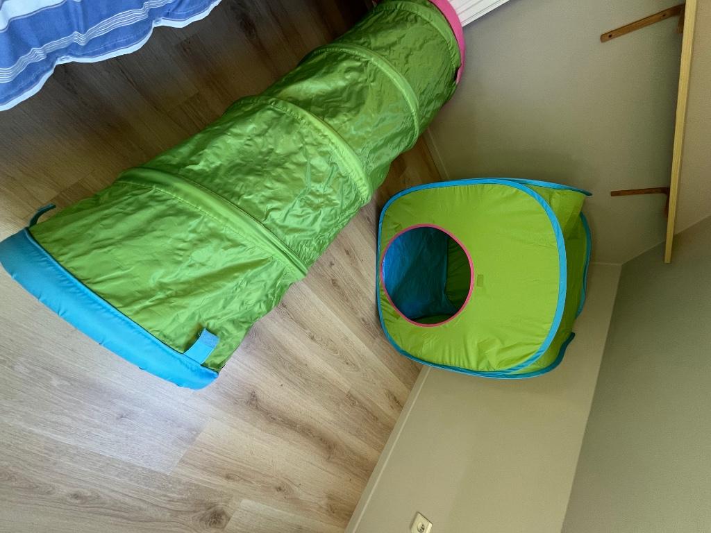 Tent met tunnel en prinsessentent, Kinderen en Baby's, Ophalen, Gebruikt, Plastic