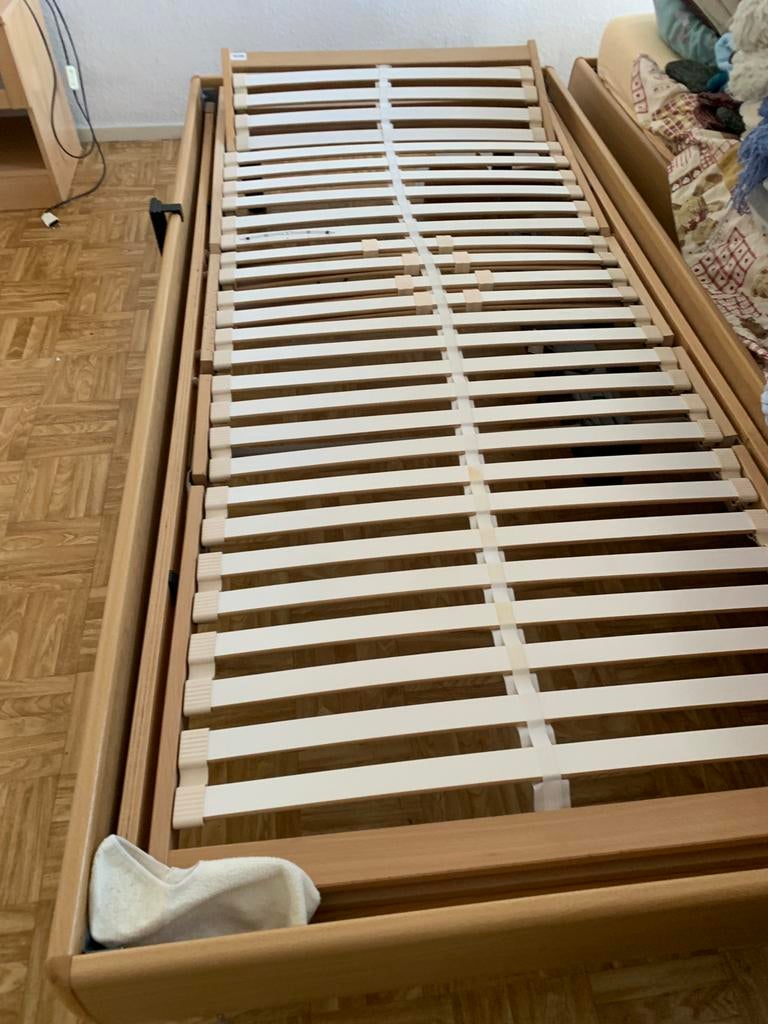 Lit avec sommier electrique 1 personne 90 x 200 cm, Enlèvement, Sommier, 200 cm, Une personne