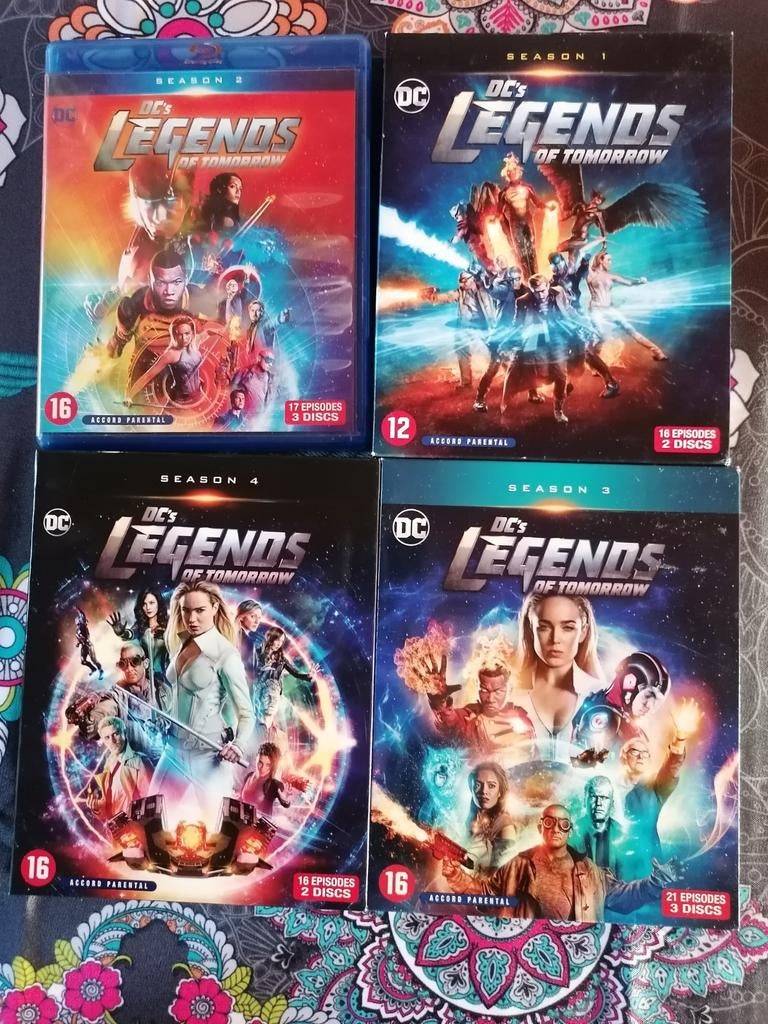 Blurayboxen the legends of tomorrow seizoen 1 tot 4, Cd's en Dvd's, Dvd's | Tv en Series, Ophalen of Verzenden, Zo goed als nieuw