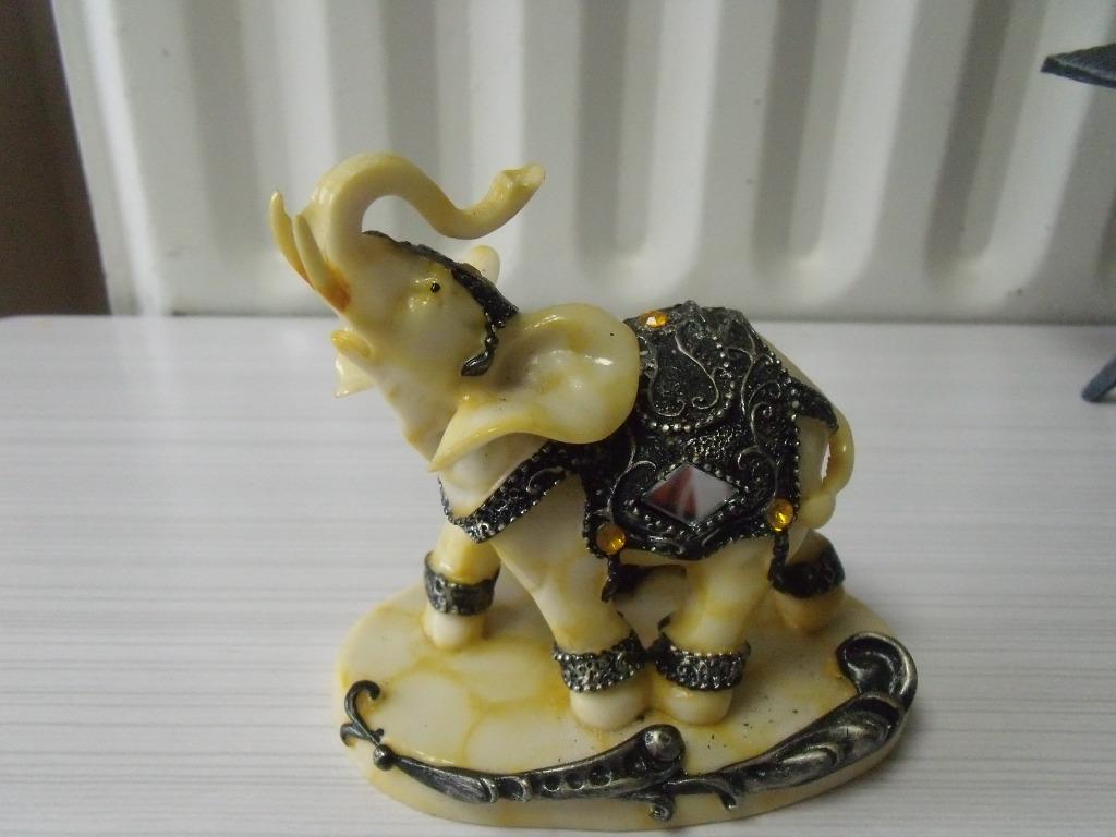 figurine éléphant d'Asie pour décoration, Enlèvement