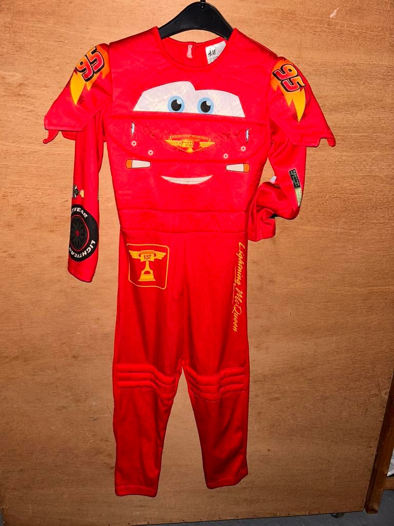 Cars lightning mcqueen 4-6j, Kinderen en Baby's, Ophalen of Verzenden, Gebruikt, 110 t/m 116, Jongen