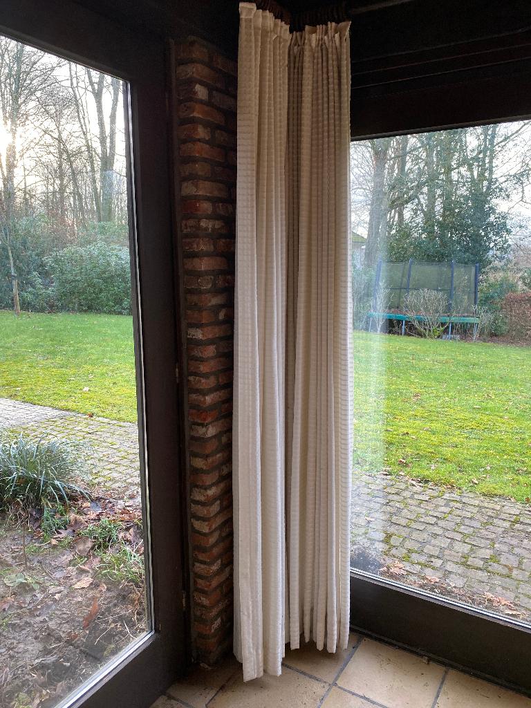 gordijnen, Ophalen, Witte dikke halfdoorzichtige stof, Zo goed als nieuw, 200 cm of meer