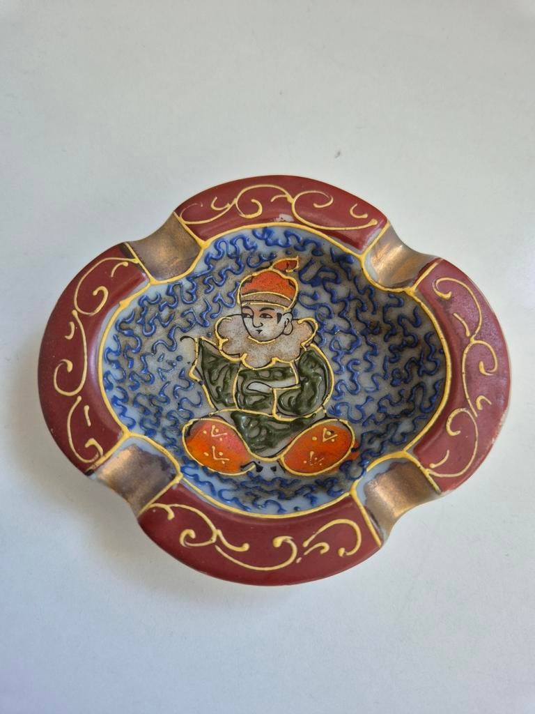 Asbak van oud Japans porselein, Ophalen of Verzenden, Gebruikt, Asbak