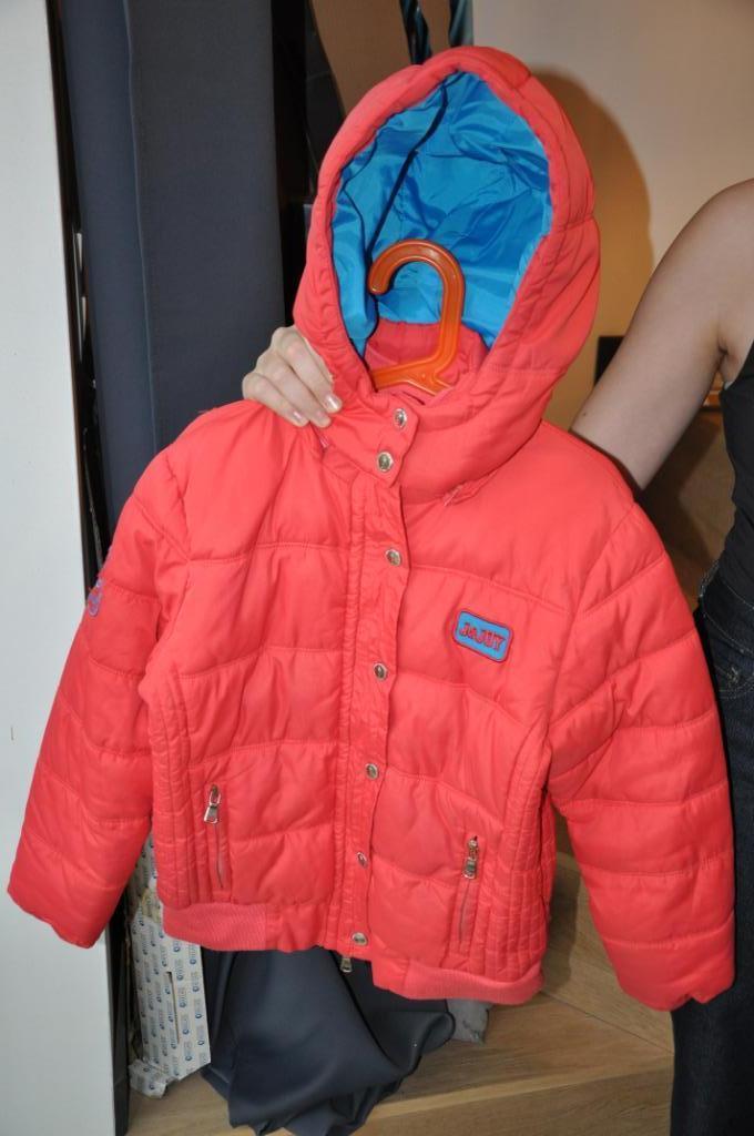 Veste  d hiver enfant taille 10 ans j&joy, Enfants & Bébés, Garçon, Enlèvement ou Envoi, Pull ou Veste, Comme neuf