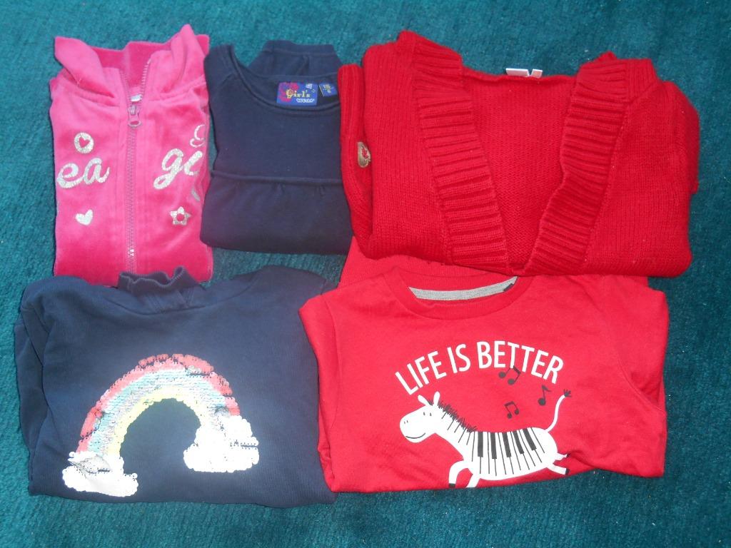 lot de 4 pulls + 1 gilet taille 6 ans, Pull ou Veste, H&M, Enlèvement, Utilisé