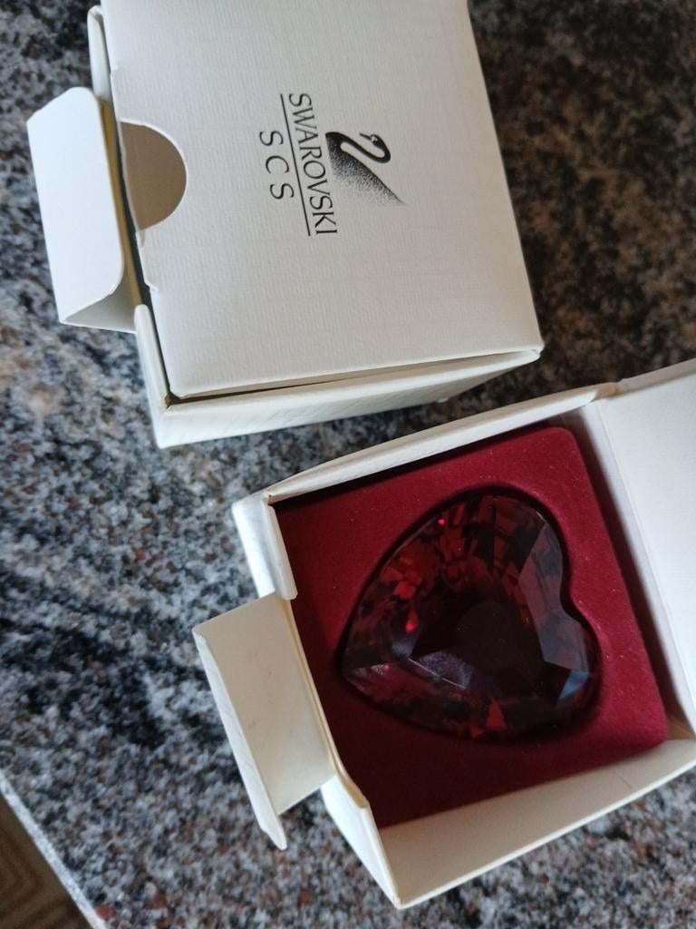 Swarovski hart rood, Verzamelen, Ophalen of Verzenden, Nieuw