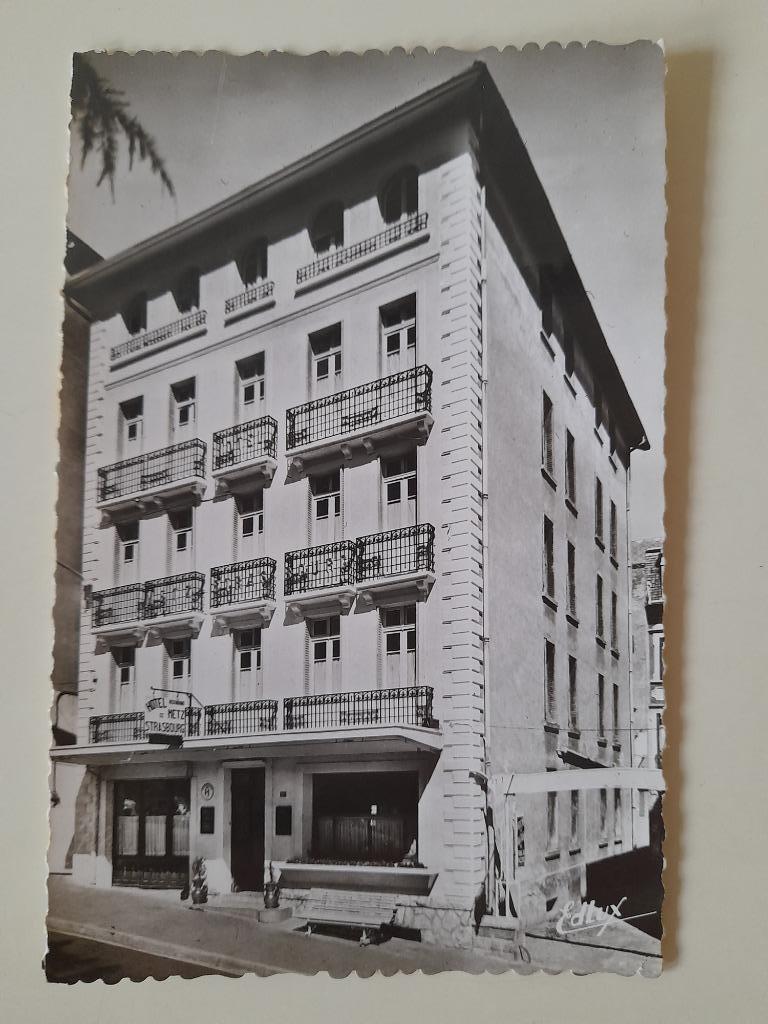 Carte postale Lourdes - Hotel Metz et Strasbourg, Enlèvement ou Envoi, 1960 à 1980, Non affranchie, France