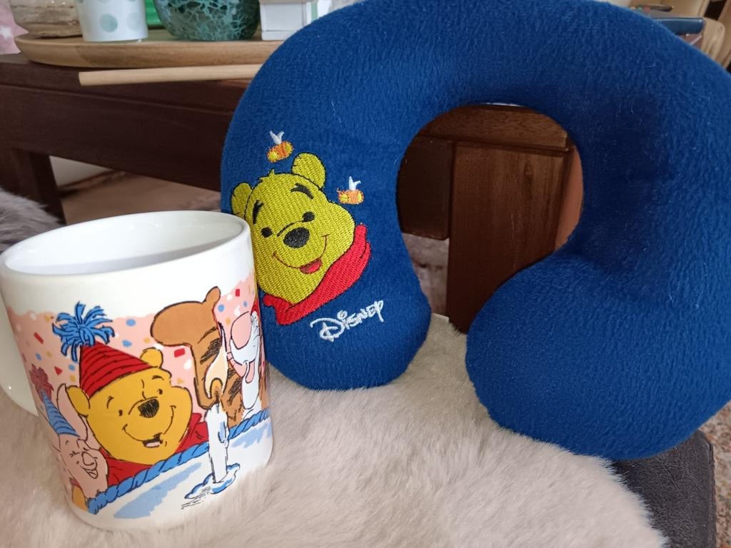 Winnie the Pooh neksteunkussen en kopje, Enlèvement ou Envoi, Comme neuf