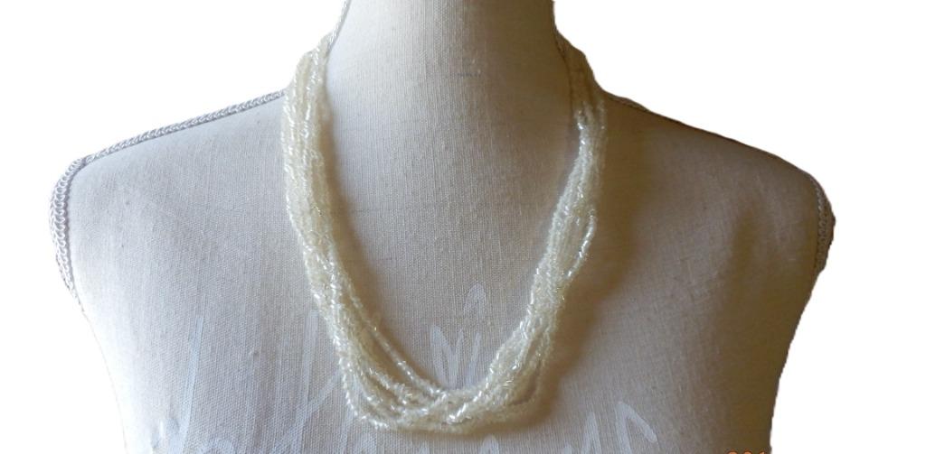 (4) - collier fantaisie perles blanches, Bijoux, Sacs & Beauté, Colliers, Comme neuf, Synthétique, Blanc, Enlèvement ou Envoi