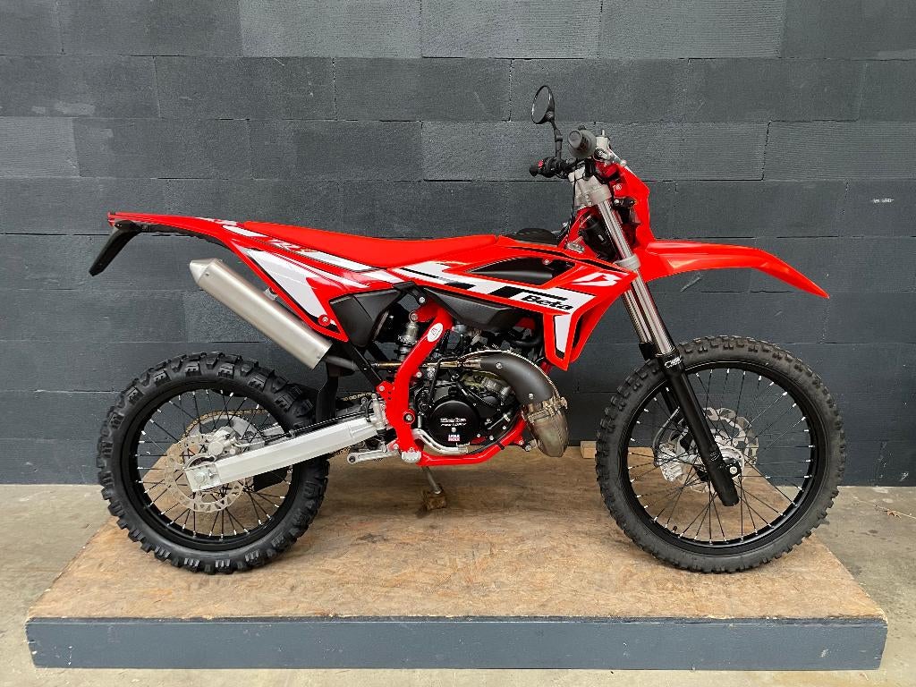 Beta RR 50 Enduro Sport 2024 Rood, 3023km nette staat AM6, Autres marques, 6 vitesses, Enlèvement, Utilisé