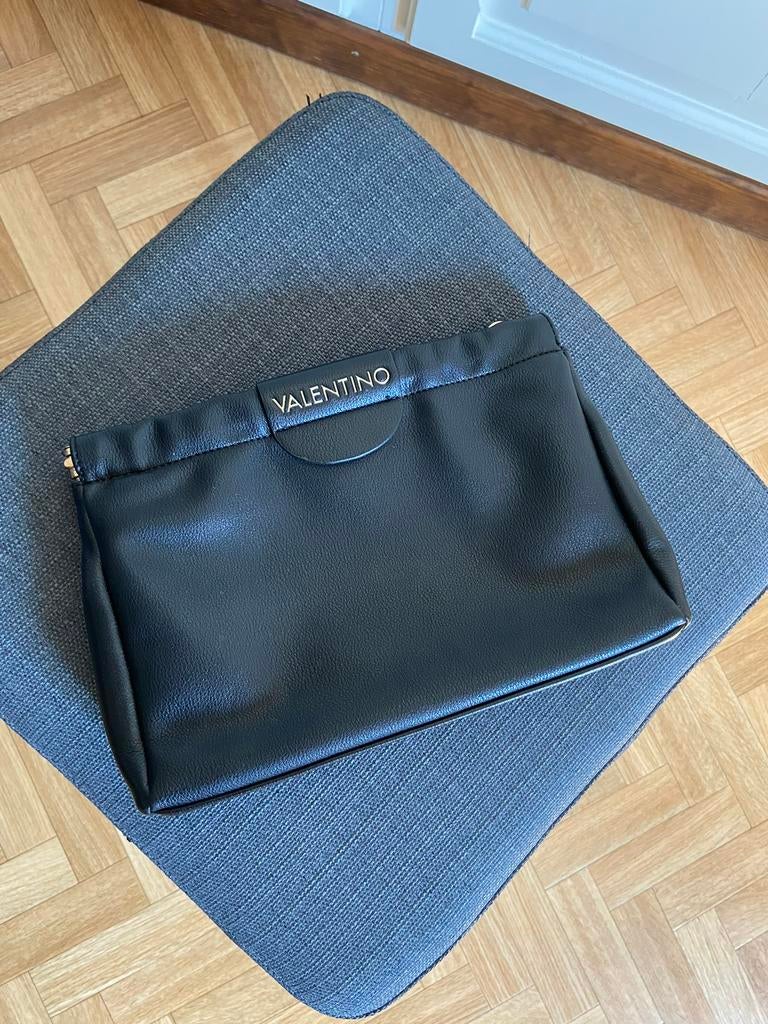 Zwarte handtas Valentino, Enlèvement ou Envoi, Comme neuf