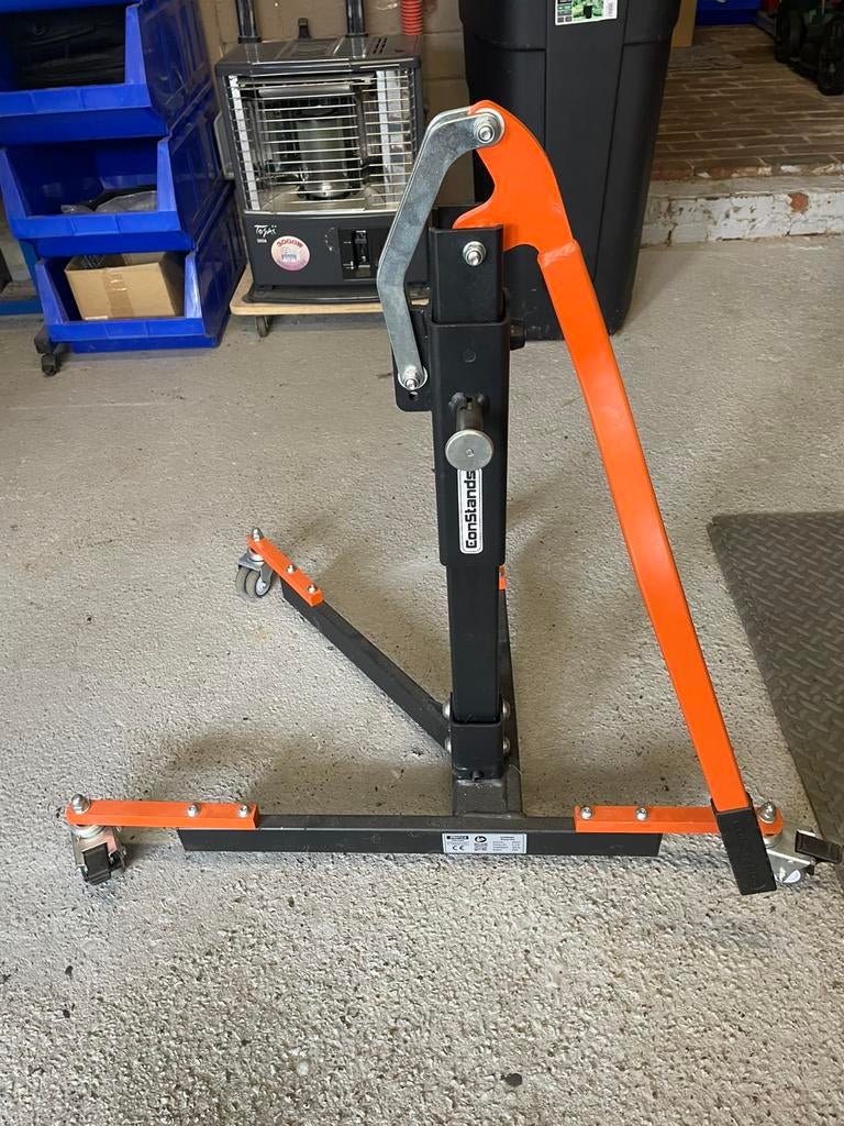 Nieuwe Motorlift, Motoren, Ophalen