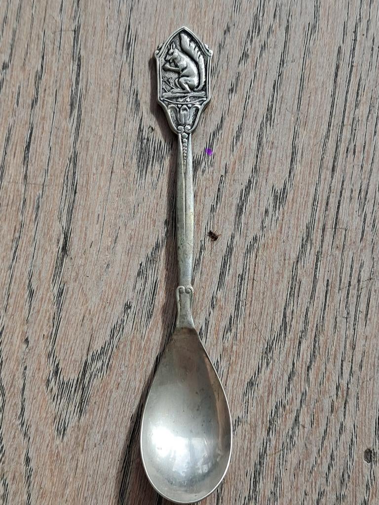 Cuillère avec écureuil, Enlèvement ou Envoi