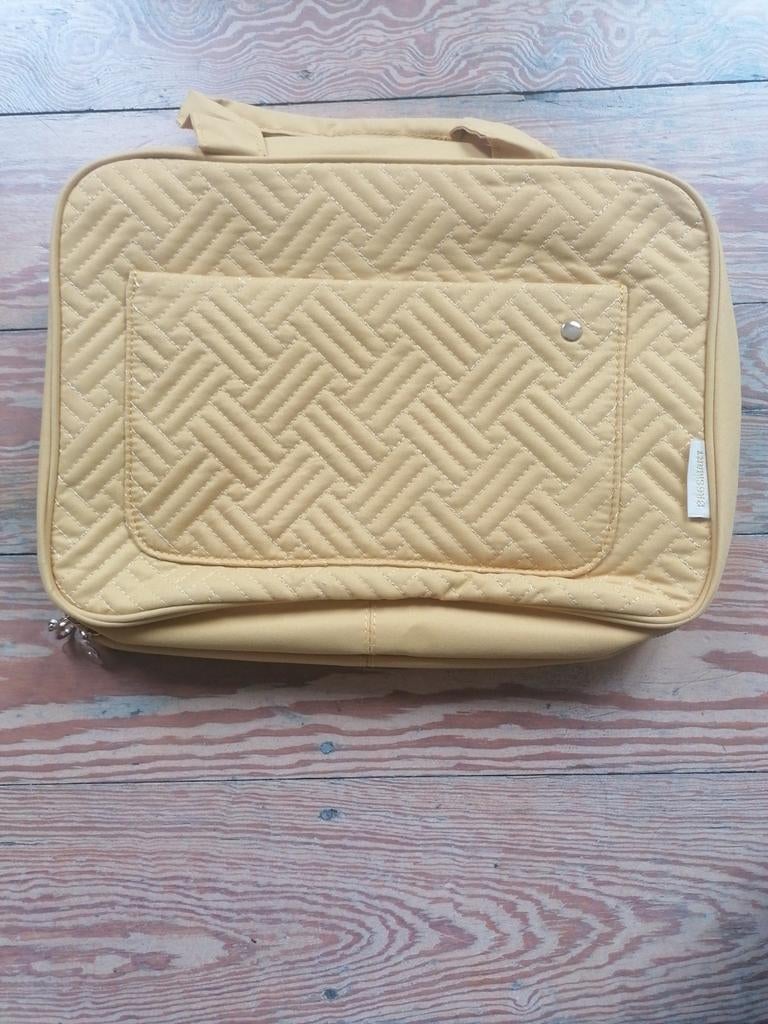 Trousse toilette de voyage, Enlèvement, Neuf, Jaune, Softcase