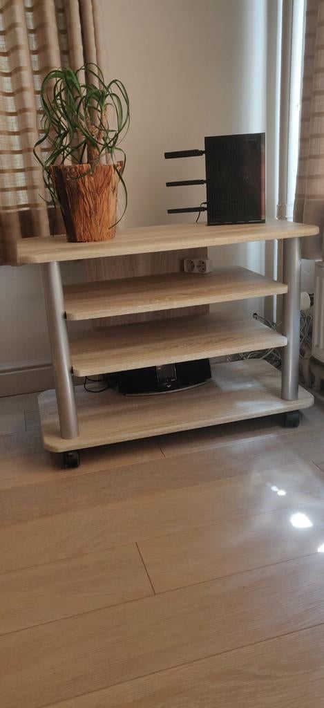 TV-meubel, Ophalen