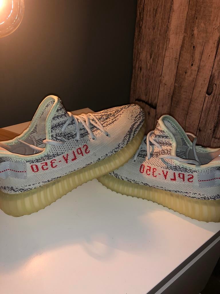 Adidas yezzy boost 350, Wit, Ophalen of Verzenden, Zo goed als nieuw, Sneakers