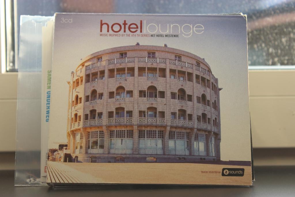 3CD HOTELLOUNGE VT4 TV-SERIES MUSIC, Cd's en Dvd's, Ophalen of Verzenden