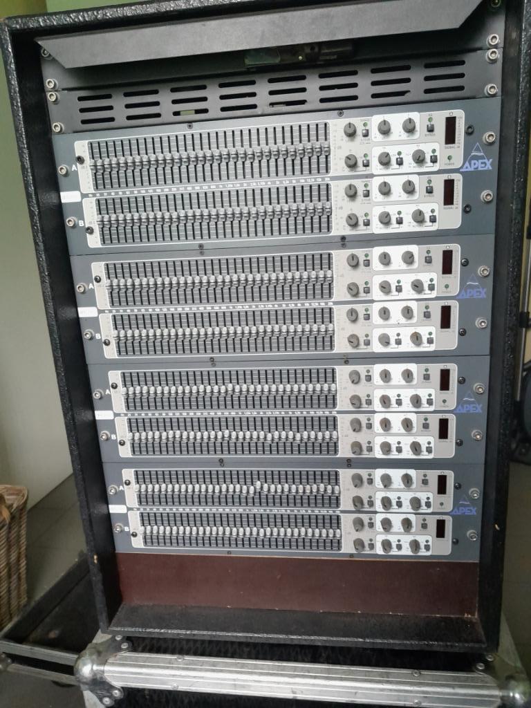 3x equalizer Apex DBQ zero, Ophalen, Zo goed als nieuw, Equalizer