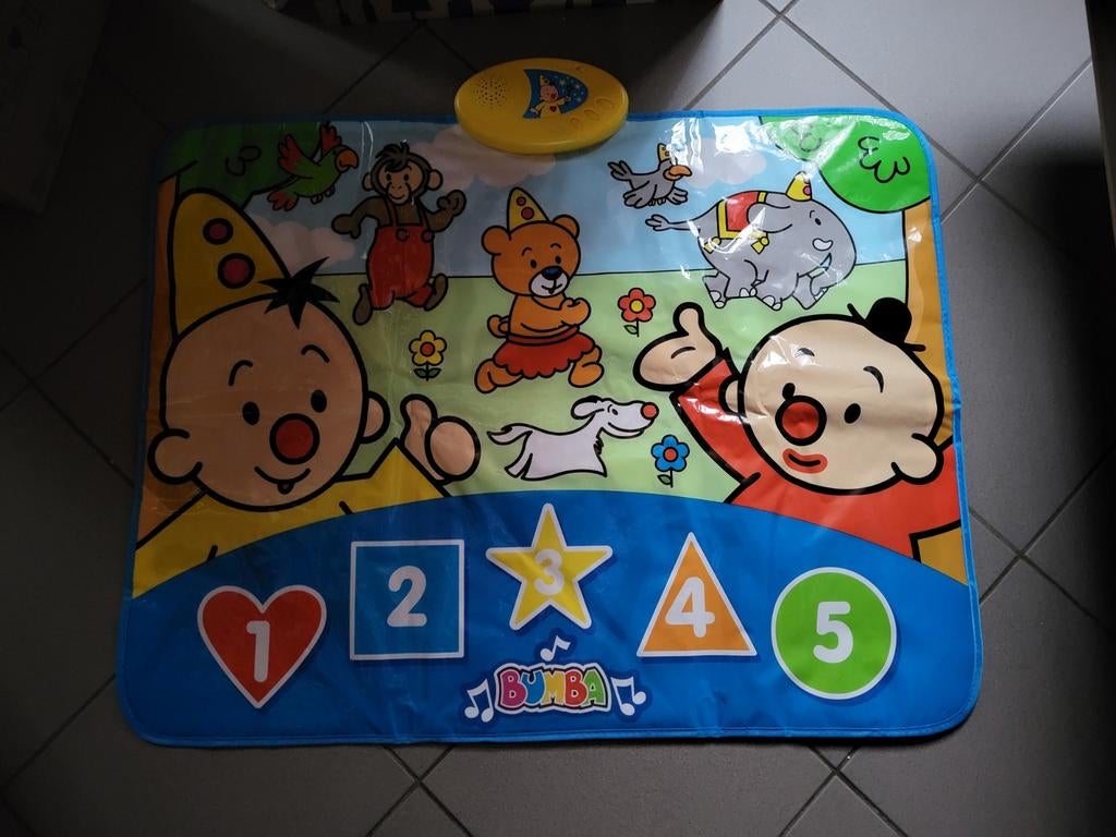 weinig gebruikte interactieve speelmat Bumba, Kinderen en Baby's, Ophalen of Verzenden, Zo goed als nieuw