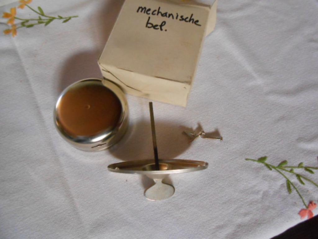 sonnette mécaniquement nouvelle, Enlèvement ou Envoi, Neuf, Sans fil