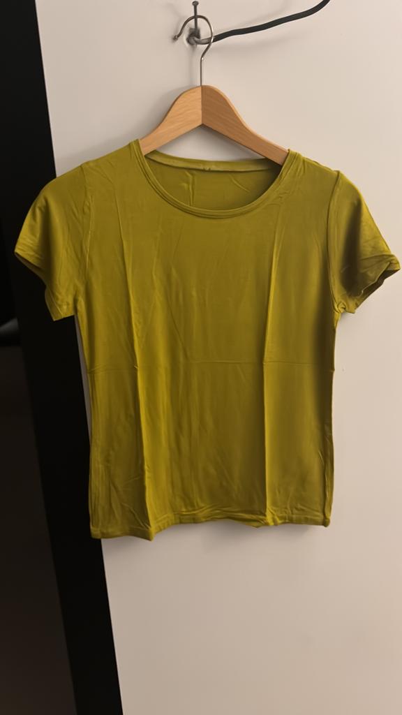 T-shirt, Ophalen of Verzenden, Zo goed als nieuw, Maat 36 (S)