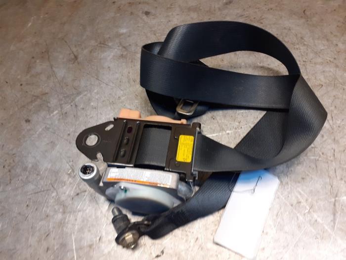 Tendeur de ceinture gauche d'un Suzuki Grand Vitara, -, 3 mois de garantie, Utilisé, -