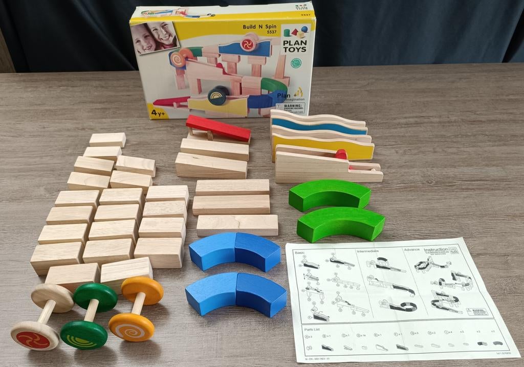 Plan Toys 5537 / Build N Spin / 36 pièces en bois, Enfants & Bébés, Enlèvement ou Envoi, Comme neuf