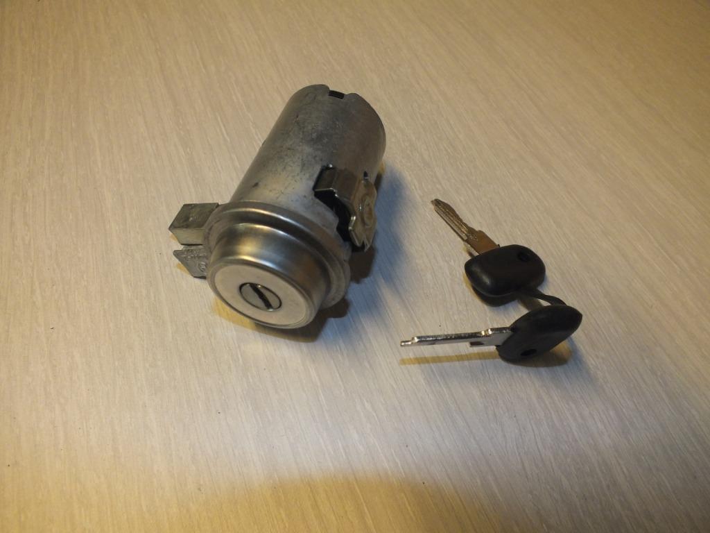 Contacteur à clé Fiat 124, Enlèvement ou Envoi, Neuf, Fiat
