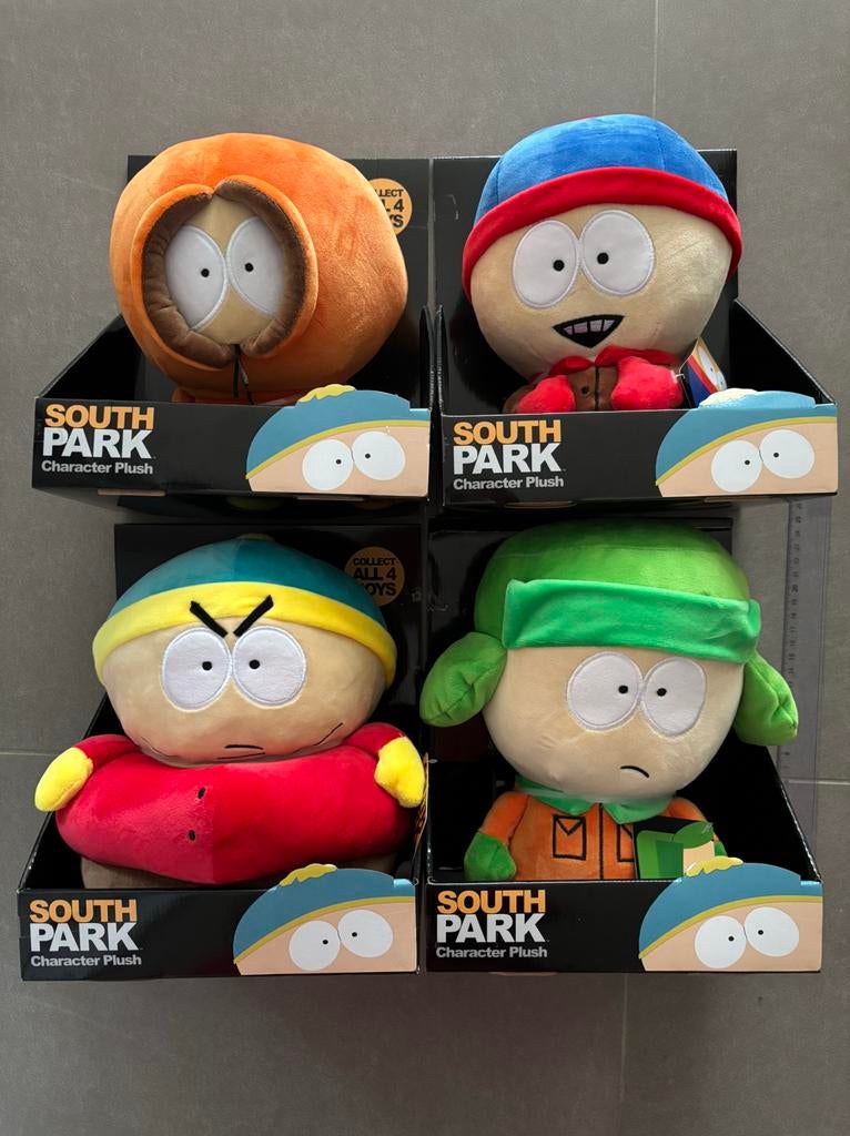 NIEUW - South park knuffels - ongeveer 25cm hoog, Kinderen en Baby's, Ophalen of Verzenden, Zo goed als nieuw