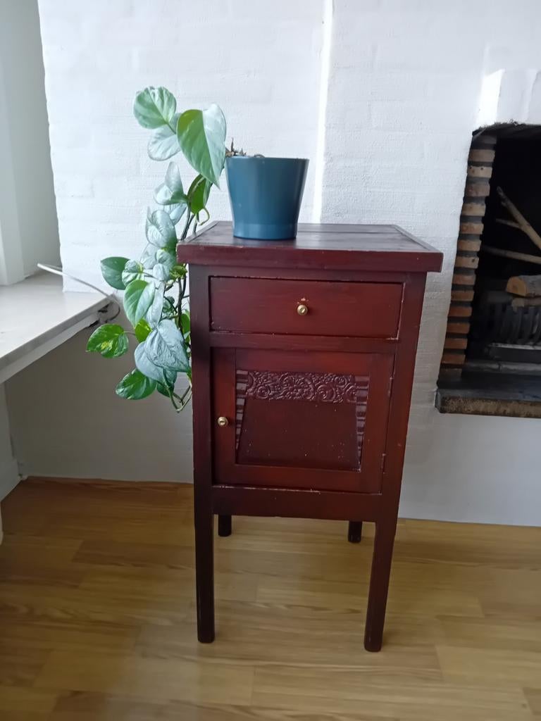 art deco nachtkast / bijzetkast, Huis en Inrichting, Slaapkamer | Nachtkastjes, Ophalen