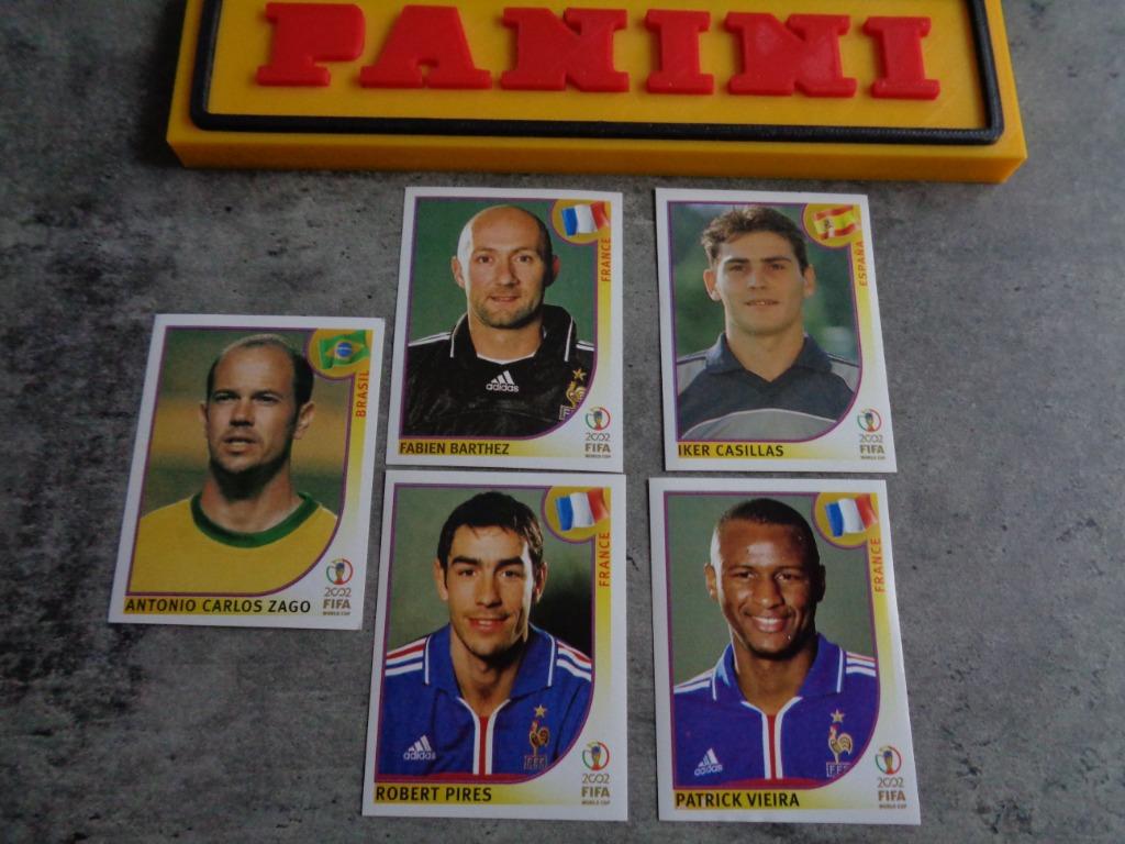 AUTOCOLLANTS DE FOOTBALL PANINI COUPE DU MONDE 2002 5X rares, Envoi, Comme neuf