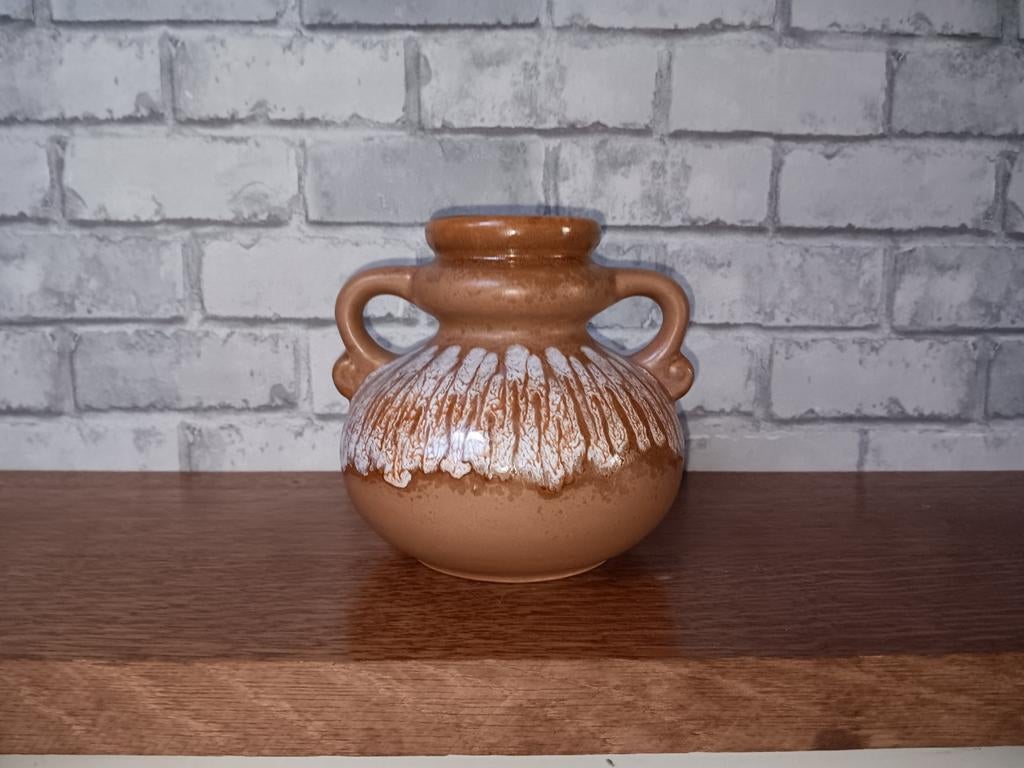 Klein dubbel oorvaasje West Germany., Antiek en Kunst, Ophalen of Verzenden