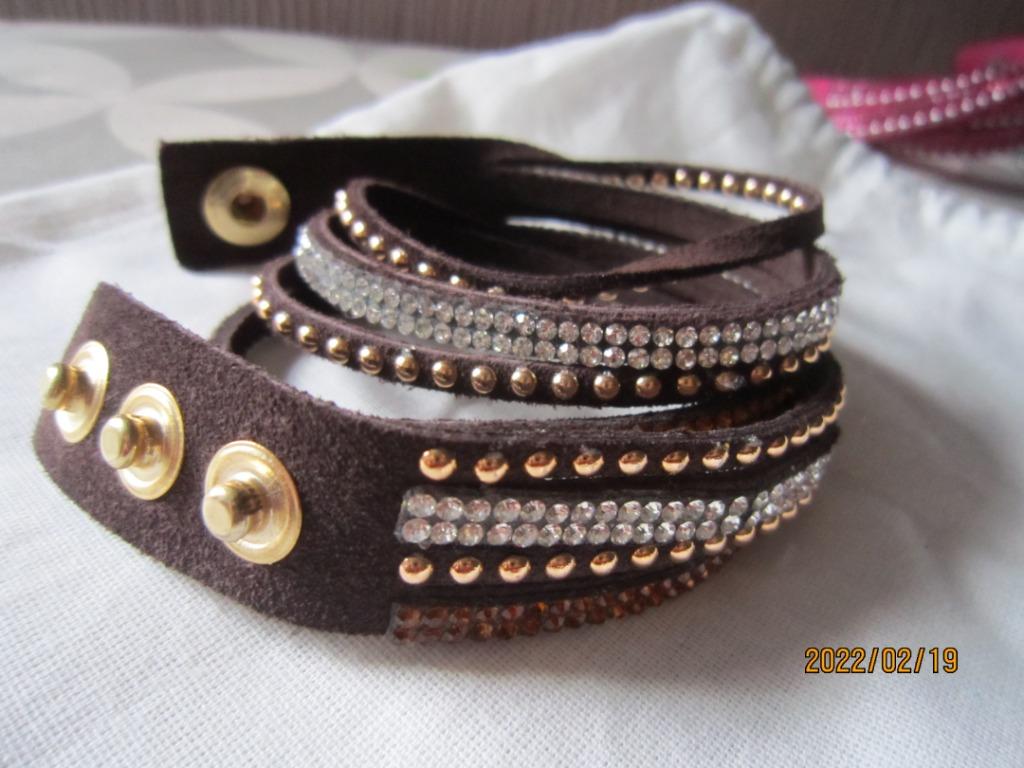 Bruine dubbele wikkelarmband met Swarovski-steentjes, Handtassen en Accessoires, Armbanden, Bruin, Verzenden, Nieuw, Leer