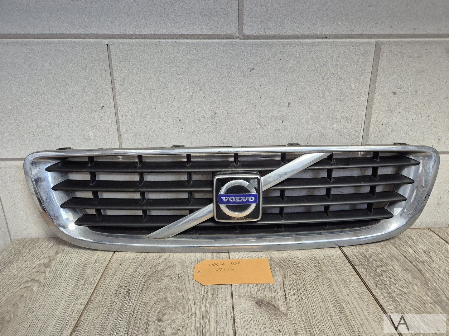 Volvo S40 en V50 grille in voorbumper 2007 tot 2012 €100, Gebruikt, -, -, Ophalen of Verzenden