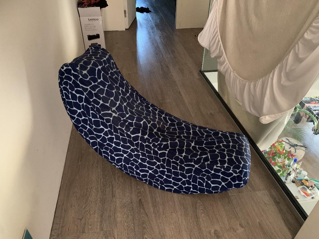 Måne IKEA / schommelmaan, Enlèvement, Utilisé