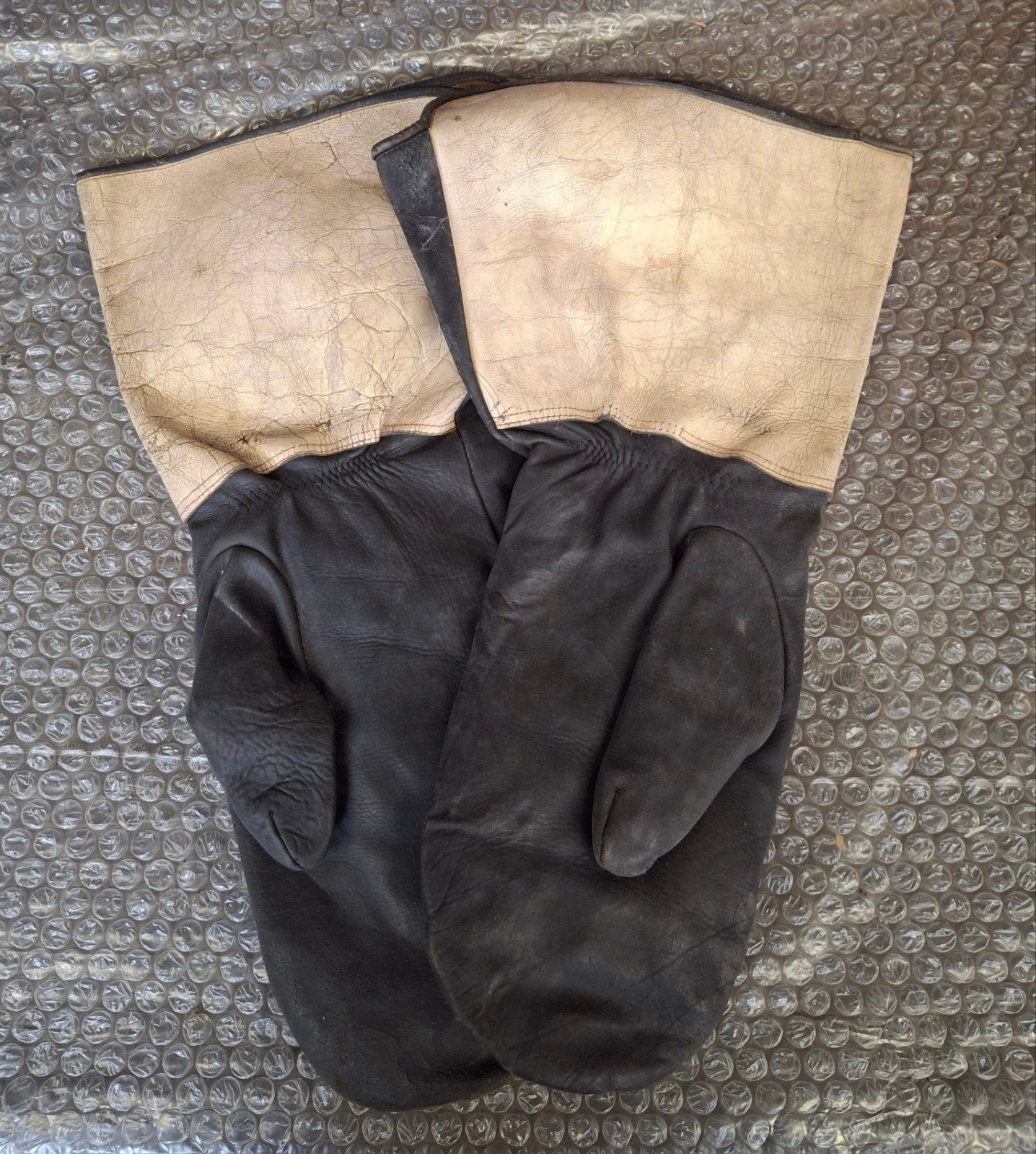 Rijkswacht handschoenen, Verzamelen, Militaria | Algemeen, Ophalen, Rijkswacht
