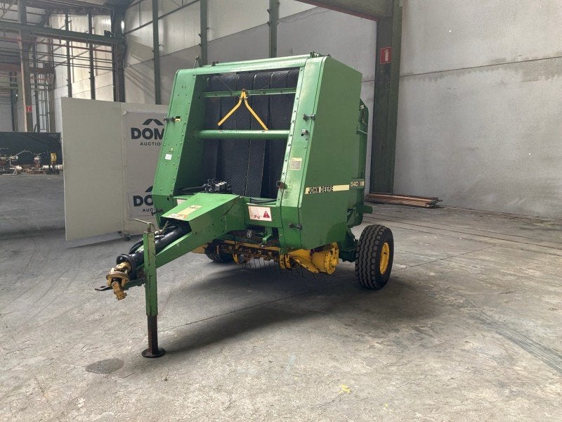 Presse à balles rondes John Deere 540, Articles professionnels, Cultures, Moissonneuse