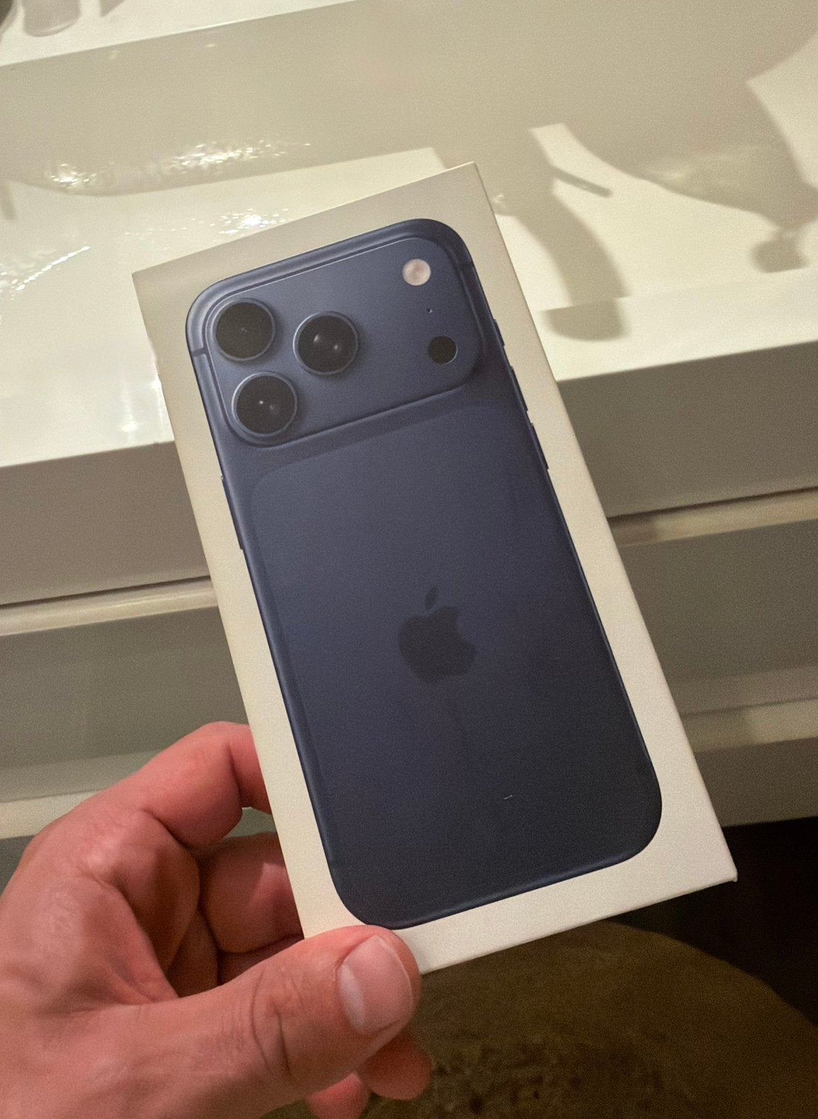 Apple iPhone 17 Pro 256 GB, 97 %, Gebruikt, Blauw, IPhone 16