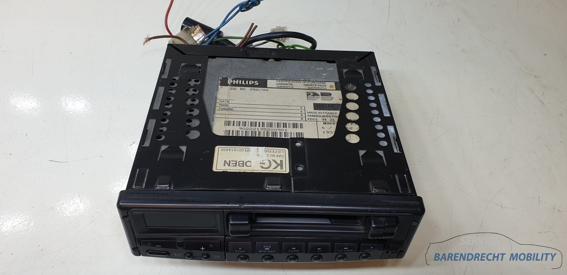 Lecteur de cassettes radio Philips DC352 FM/AM d'origine, d', Fabrikant BV, Utilisé, Info@fabrikant.eu, Fabrikantstraat 1
1000 AA  Amsterdam, NL