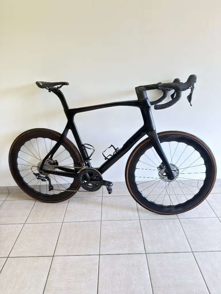Pinarello black, Fietsen en Brommers, Gebruikt, Carbon, Heren, 57 tot 61 cm