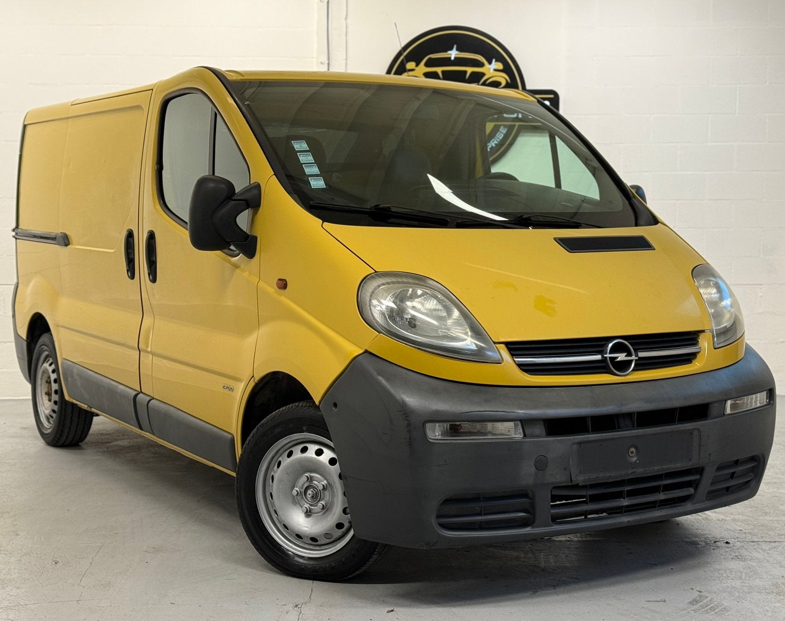 OPEL VIVARO 1.9DTI KLAAR VOOR REGISTRATIE, Auto's, Voorwielaandrijving, Stof, Vivaro, 4 cilinders
