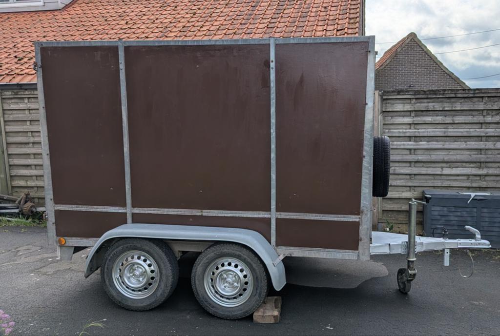 Gesloten dubbelas aanhangwagen <750 kg, Auto diversen, Aanhangers en Bagagewagens, Ophalen