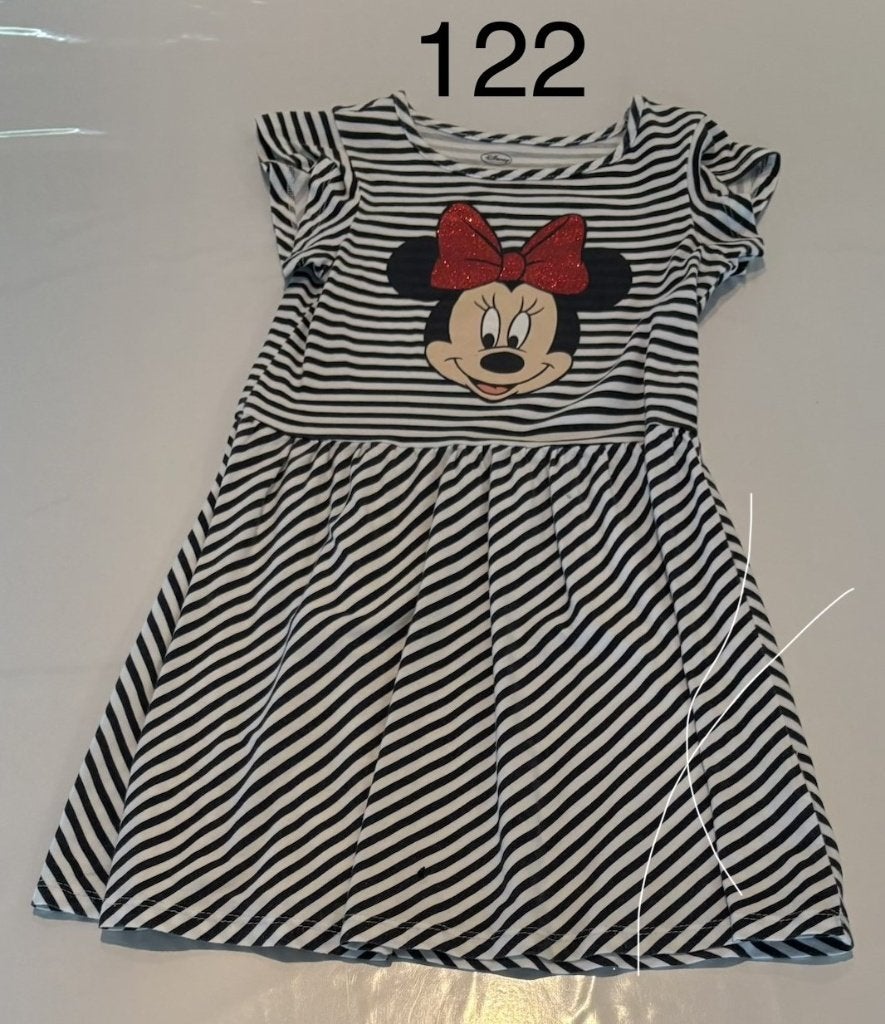 Zomerkleedje met korte mouwen maat 122 Disney, Enfants & Bébés, Vêtements enfant | Taille 122, Disney, Robe ou Jupe, Enlèvement