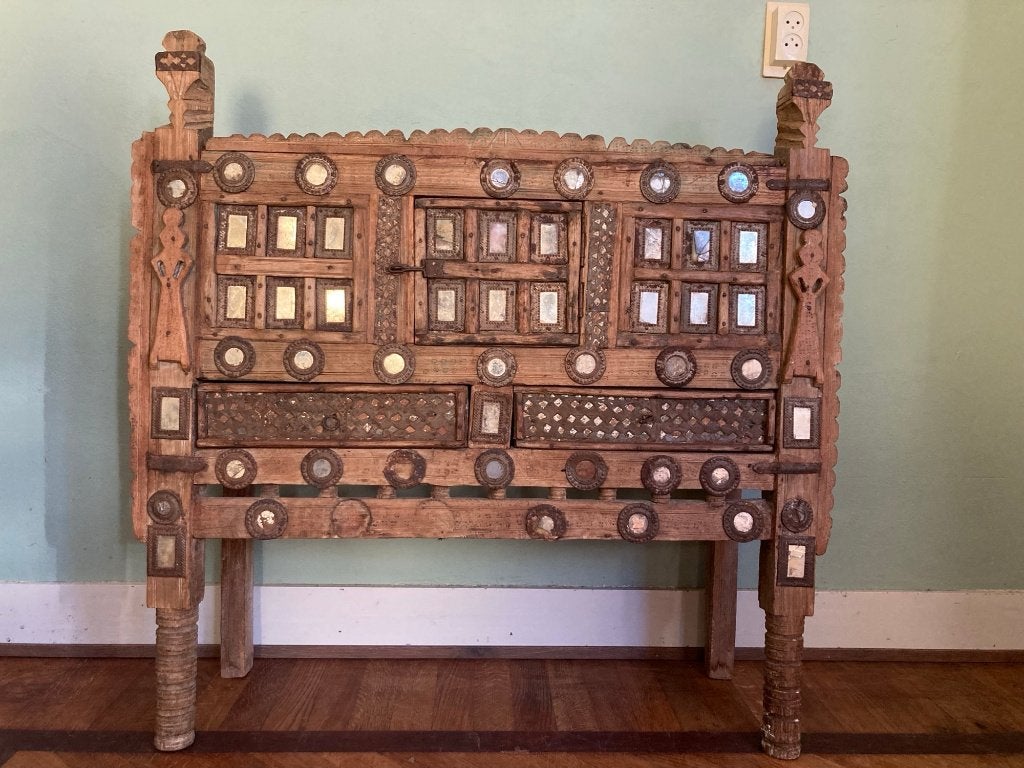 Antieke Indiase Rajasthani huwelijkskast - Damchiya, Ophalen