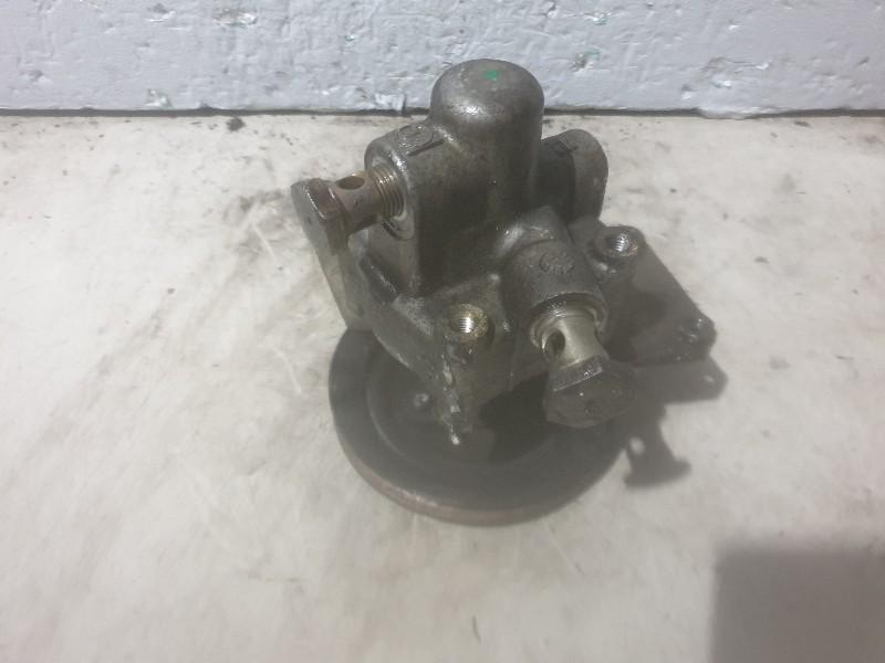 STUURBEKRACHTIGINGSPOMP Audi 80 (B4) (050-145-155-a), Gebruikt, Audi