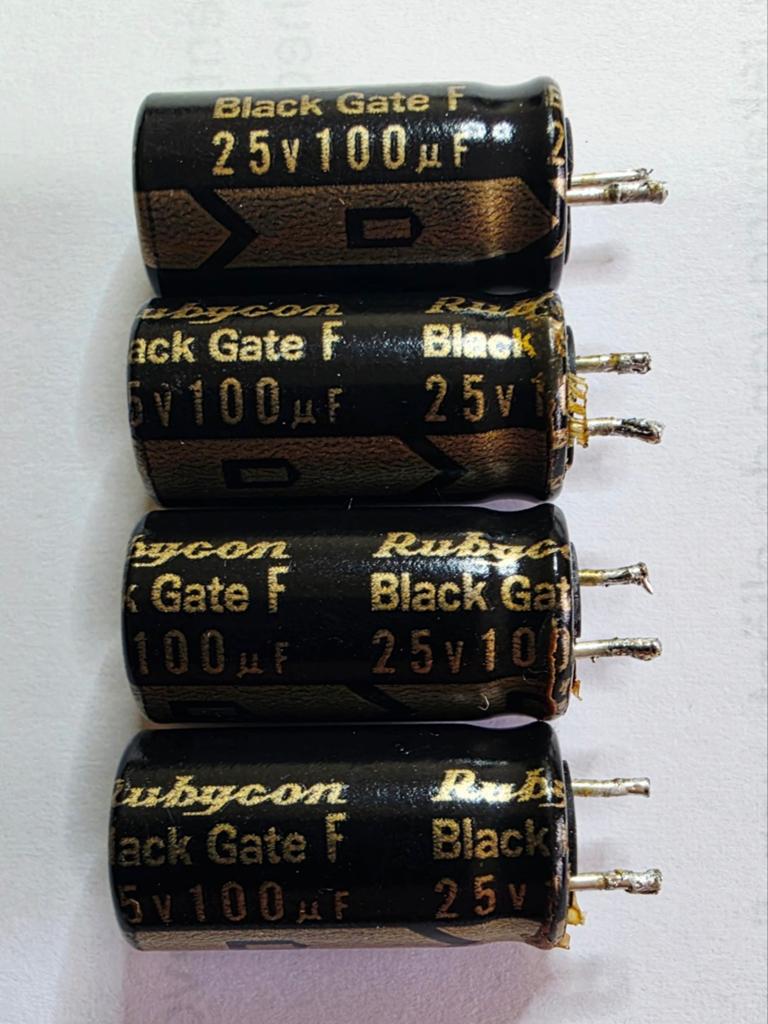 Rubycon Black Gate 100uf, 25v, Audio, Tv en Foto, Professionele apparaten, Zo goed als nieuw, Audio